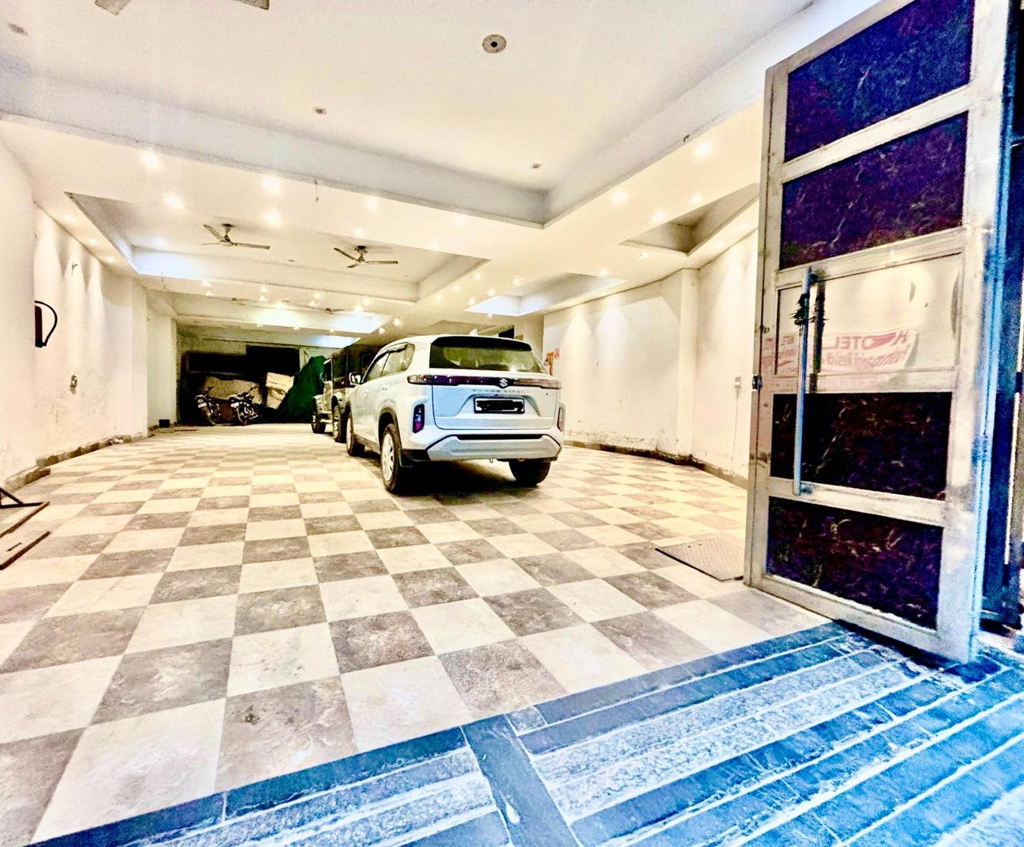 Hotel Pushpanjali New Delhi Exterior foto